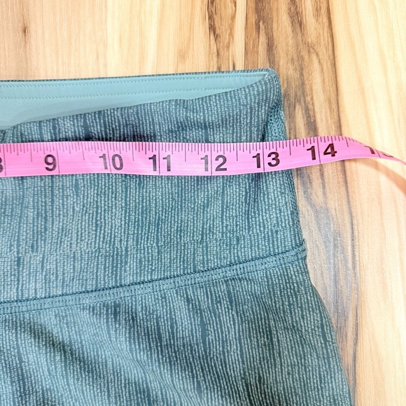 Lululemon Wunder Under Pant *Full-On Luxtreme, Size 6 - Picture 6 of 8